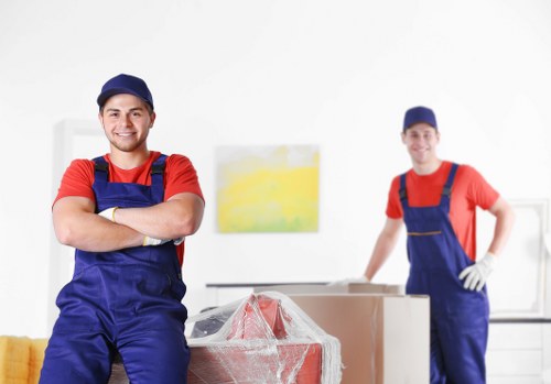 Moving truck service for homes and businesses in Ealing